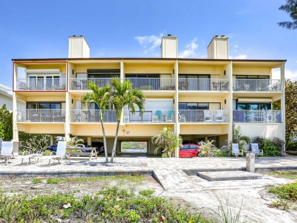 Indian Shores Ai Condo 1013001