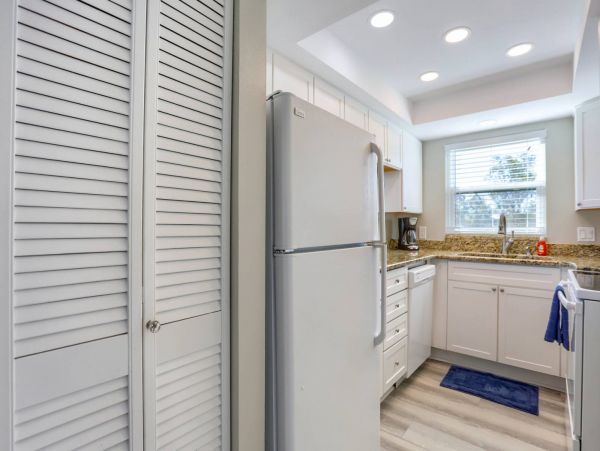 Indian Shores Ai Condo 1013008