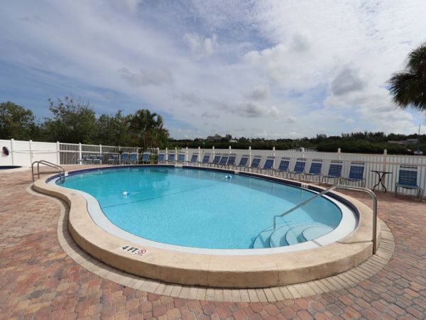 Indian Shores Ai Condo 1013008