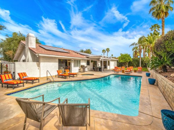 Palm Springs Home 1013009
