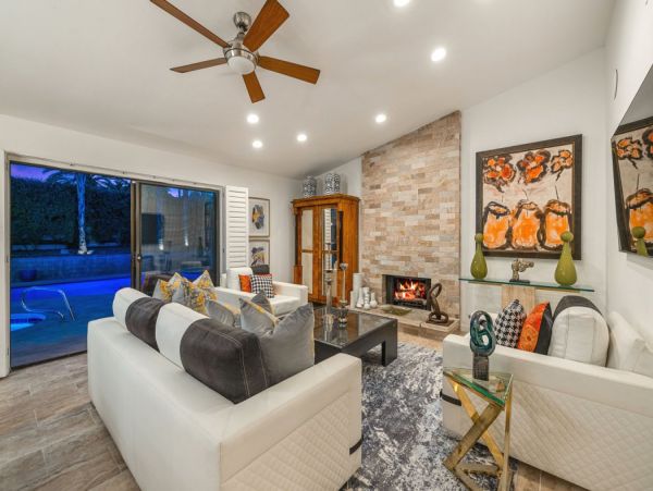 Palm Springs Home 1013009