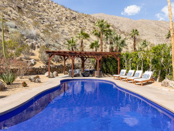 Palm Springs Home 1013010