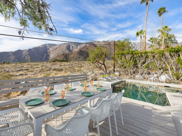 Palm Springs Home 1013016