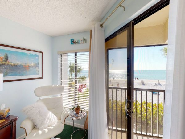 Indian Shores Ai Condo 1013025