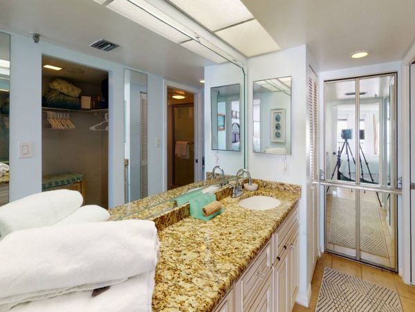 Indian Shores Ai Condo 1013025