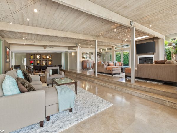 Palm Springs Home 1013026