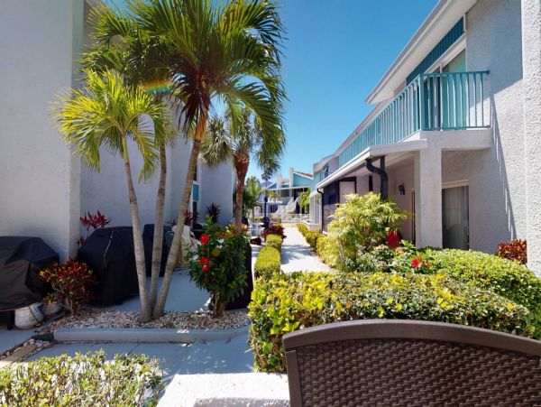 Indian Shores Ai Condo 1013029