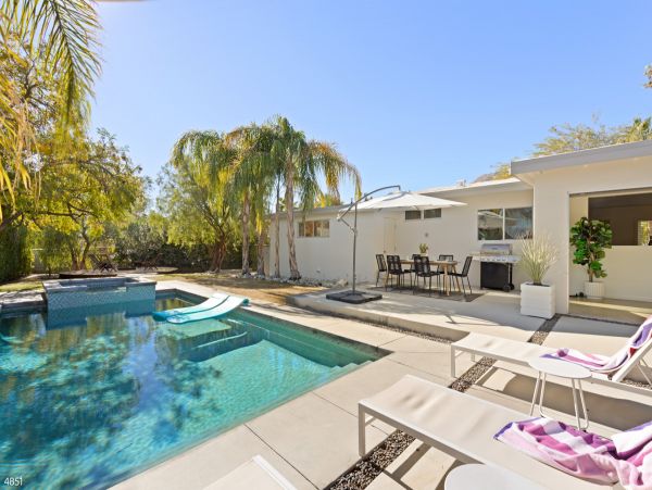 Palm Springs Home 1013032