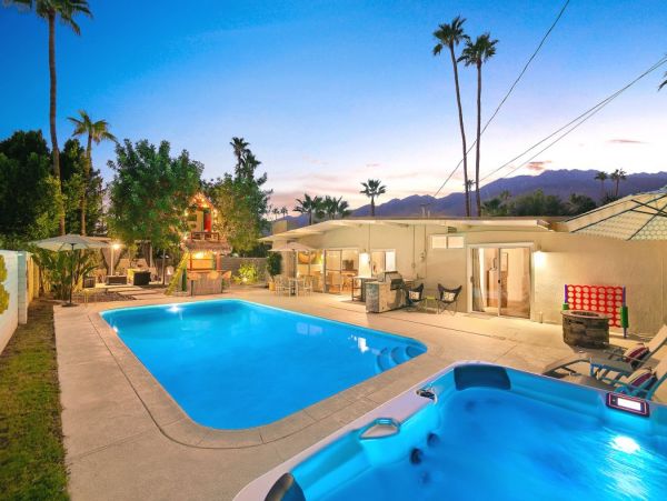 Palm Springs Home 1013034