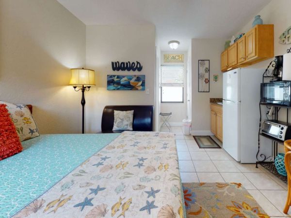 Indian Shores Ai Condo 1013039