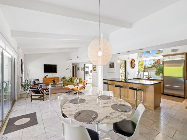 Palm Springs Home 1013040