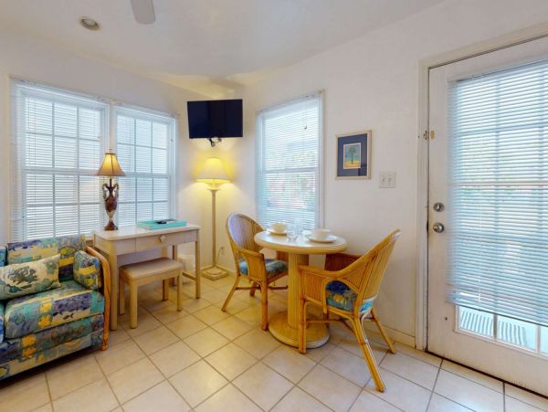 Indian Shores Ai Condo 1013042