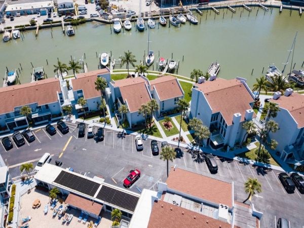 Indian Shores Ai Condo 1013048