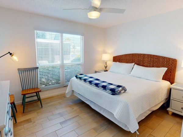 Indian Rocks Indian Shores Condo 1013049