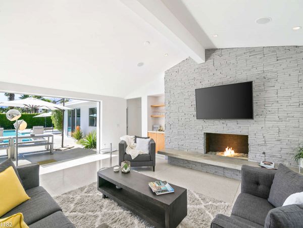 Palm Springs Home 1013053