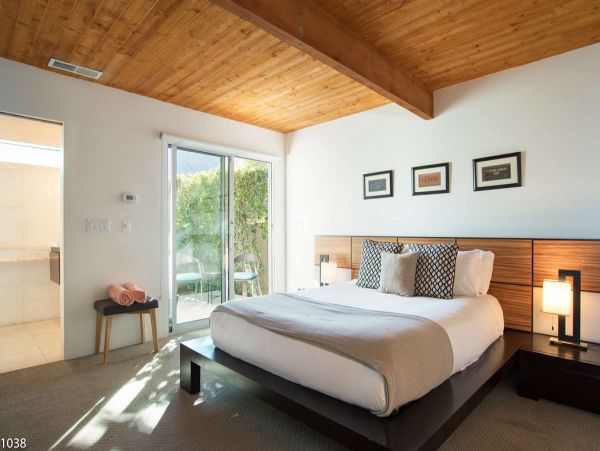 Palm Springs Home 1013054