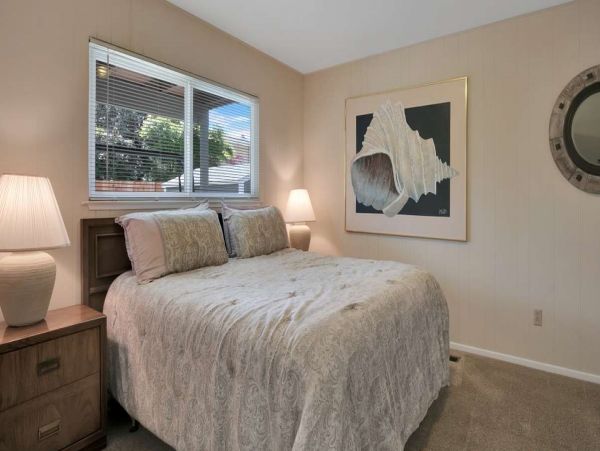 Santa Cruz County Home 1013063