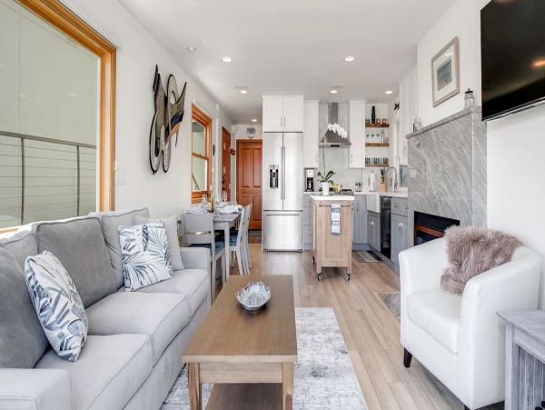 Oceanfront Vacation Home in Capitola