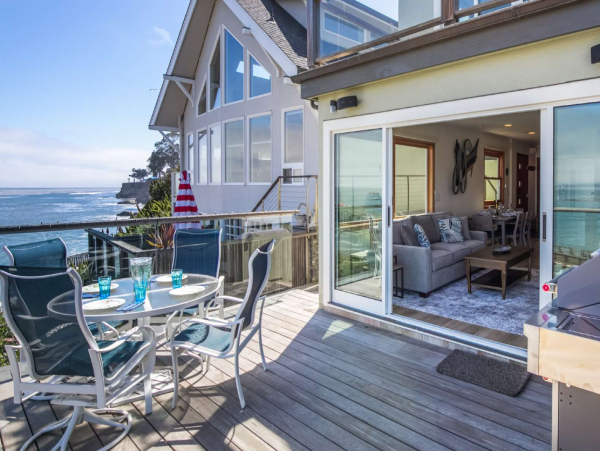 Oceanfront Vacation Home in Capitola