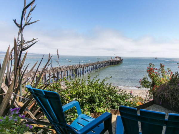 Oceanfront Vacation Home in Capitola