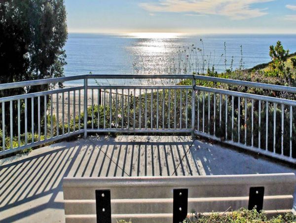 Santa Cruz County Home 1013071