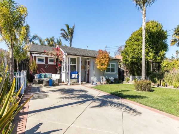 Santa Cruz County Home 1013076