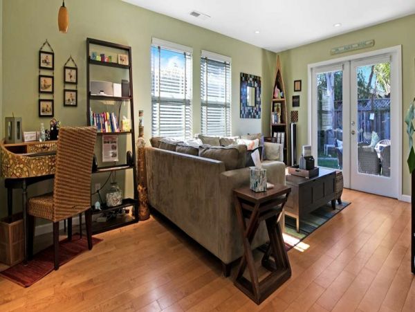 Santa Cruz County Home 1013076