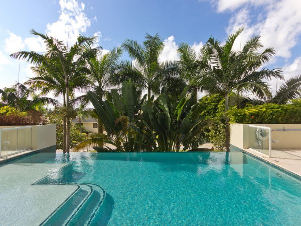 Walk to Beach Deerfield Beach Vacation Condo Two Bedroom