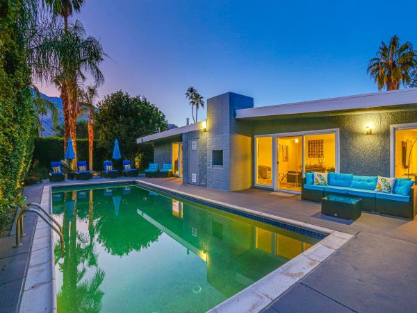 Palm Springs Home 1013254