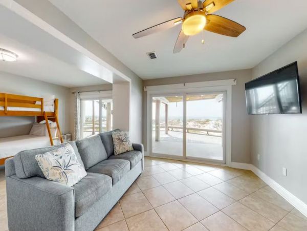 Beachfront 9 Bedroom Vacation Rental in Orange Beach