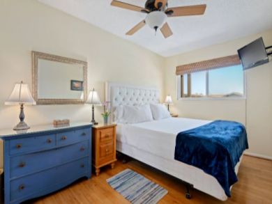 Santa Barbara County Condo 1013262