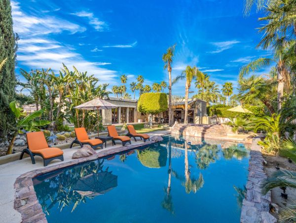 Palm Springs Home 1013267