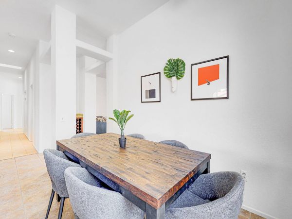 Palm Springs Home 1013270