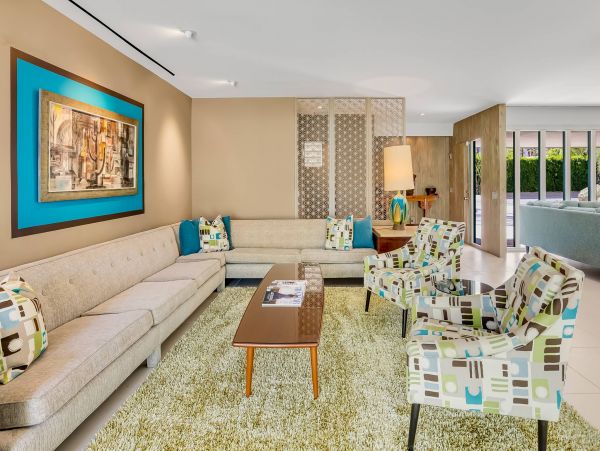 Palm Springs Home 1013271