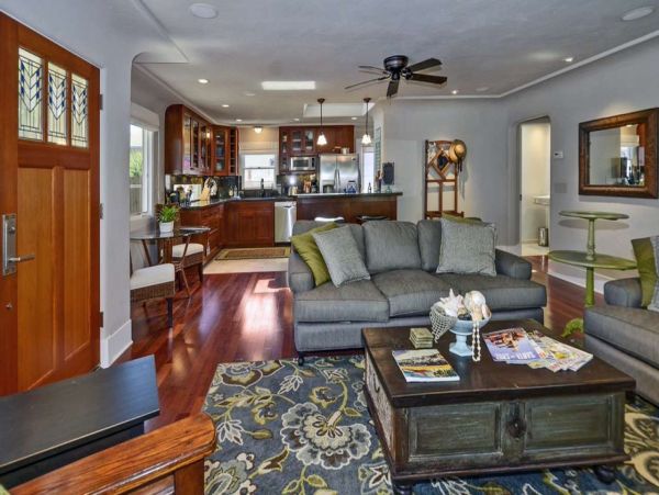Santa Cruz County Home 1013303