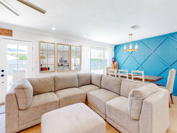 Palm Springs Home 1013316