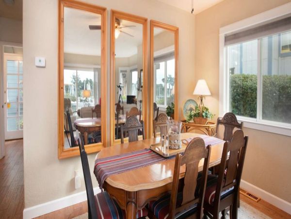 Santa Cruz County Home 1013331