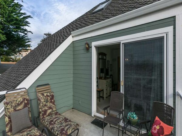 Santa Cruz County Home 1013331