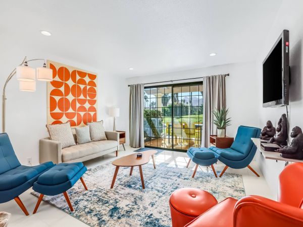 Palm Springs Home 1013337