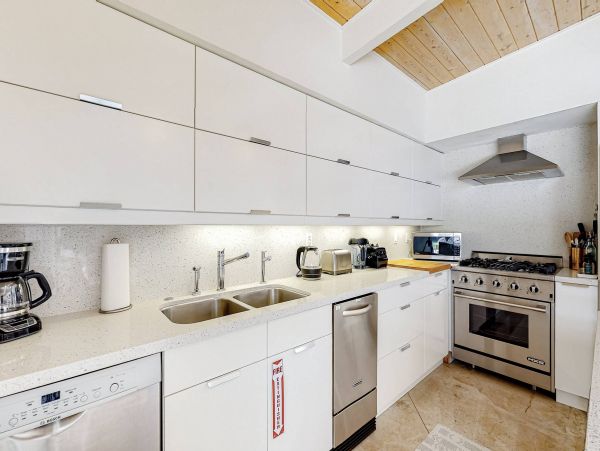 Palm Springs Home 1013342