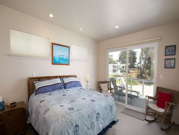 Santa Cruz County Home 1013343
