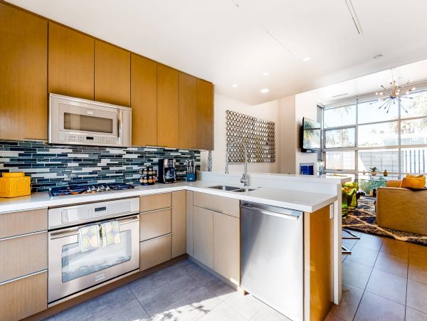 Palm Springs Home 1013349