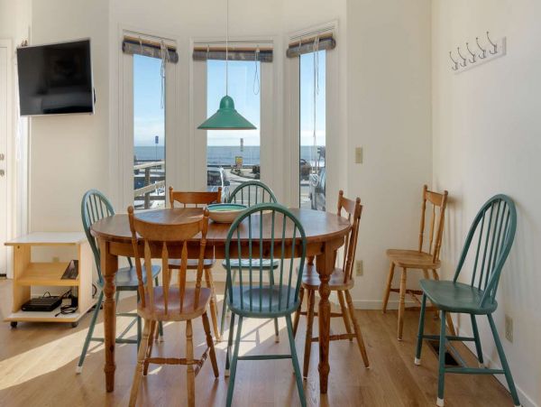 Santa Cruz County Home 1013359