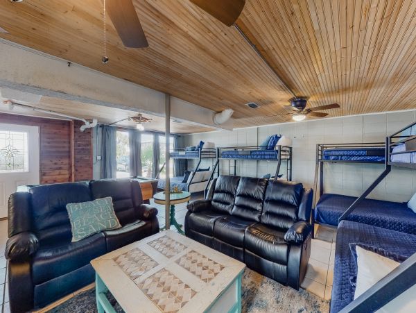 Alabama Beach Areas Home 1013380