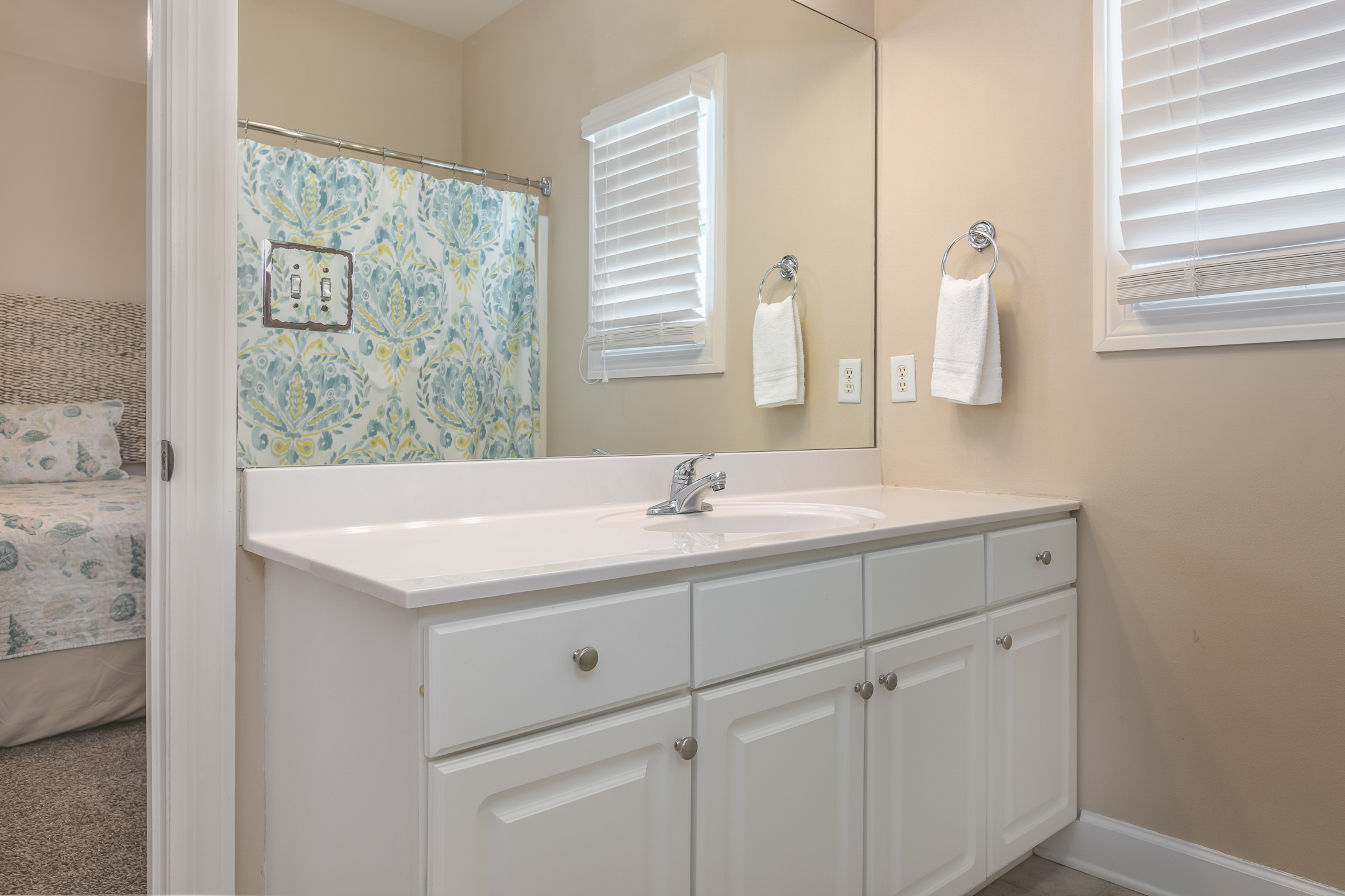 Charming 6 Bedroom Vacation Getaway in Orange Beach