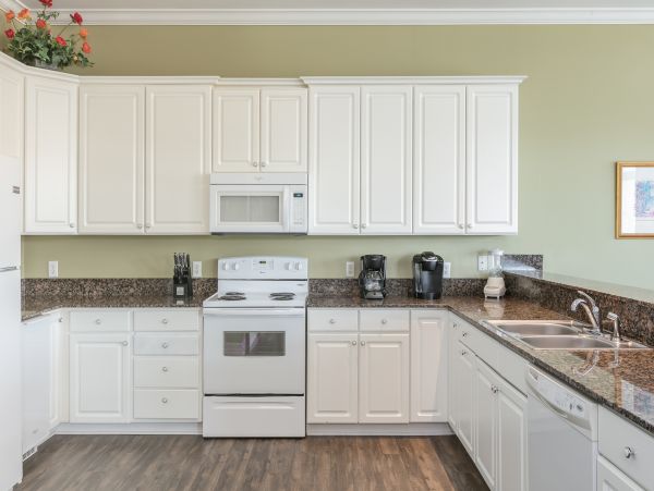 Charming 6 Bedroom Vacation Getaway in Orange Beach