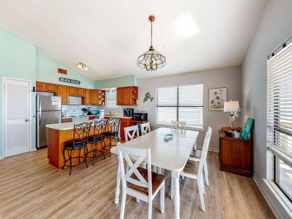 Alabama Beach Areas Home 1013407
