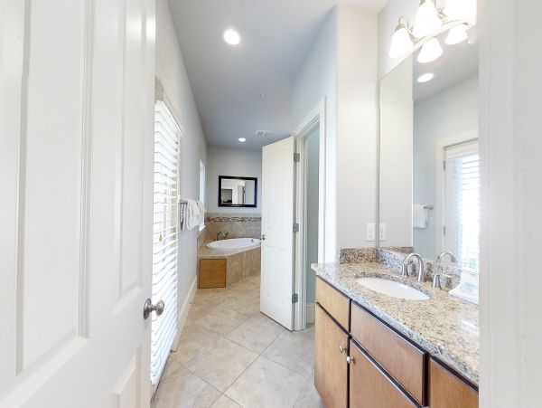 Alabama Beach Areas Home 1013417