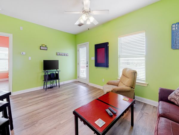 Alabama Beach Areas Home 1013430