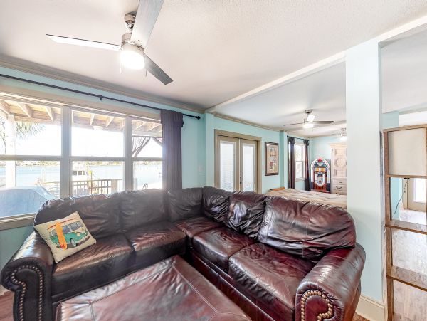Alabama Beach Areas Home 1013453